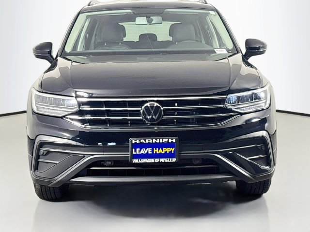 Used 2022 Volkswagen Tiguan S FWD image 2