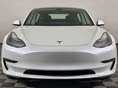 Used 2023 Tesla Model 3 Standard Range image 21
