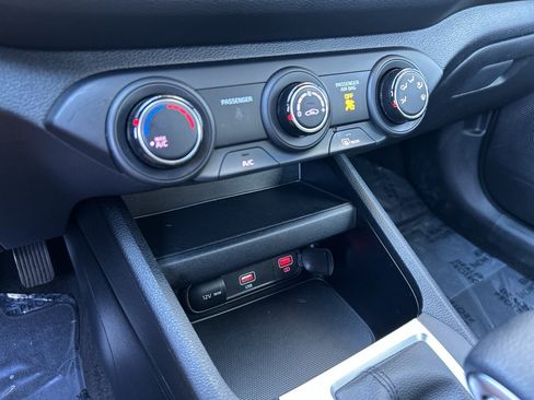 Certified 2024 Kia Forte LXS w/ LXS Technology Package FWD image 19