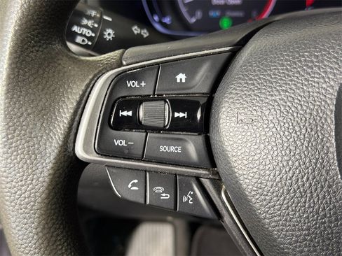 Used 2019 Honda Accord LX image 23
