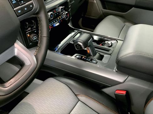 New 2025 Ford F150 Lariat w/ Equipment Group 501A Mid image 7