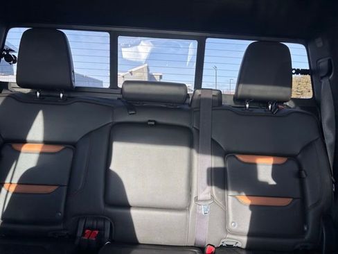 Used 2020 GMC Sierra 1500 AT4 w/ AT4 Premium Package image 14