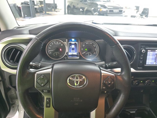 Used 2016 Toyota Tacoma SR5 RWD image 20
