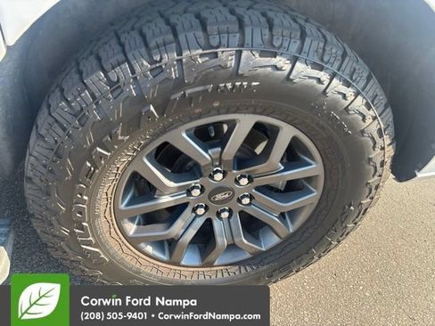 Used 2019 Ford Expedition Max Platinum AWD/4WD image 10