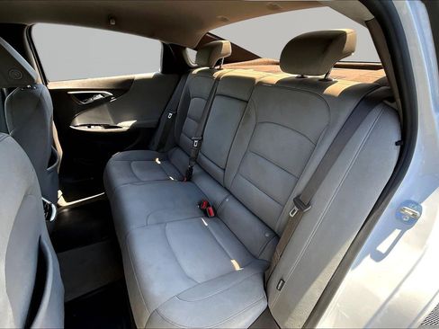 Used 2021 Chevrolet Malibu LT FWD image 20