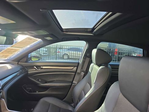 Used 2020 Honda Accord Sport image 26