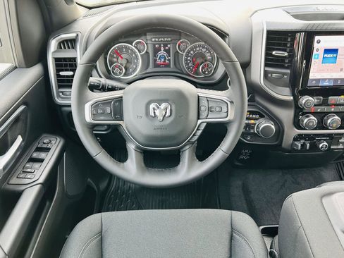 New 2026 RAM 1500 Big Horn AWD/4WD image 14