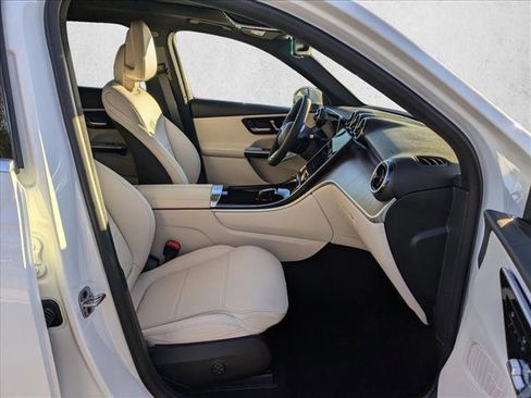 New 2026 Mercedes-Benz GLC 300 image 19