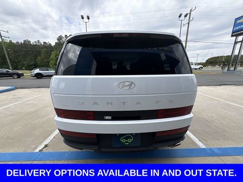 Used 2025 Hyundai Santa Fe SEL FWD image 7