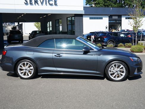 Used 2022 Audi A5 2.0T Premium image 2