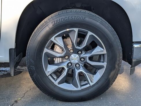 Used 2019 Chevrolet Silverado 1500 LT w/ All-Star Edition image 21