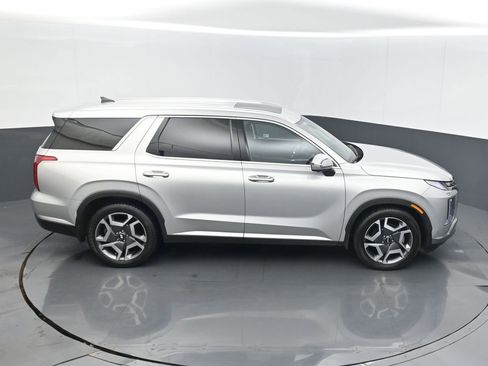 Used 2024 Hyundai Palisade SEL AWD/4WD image 14