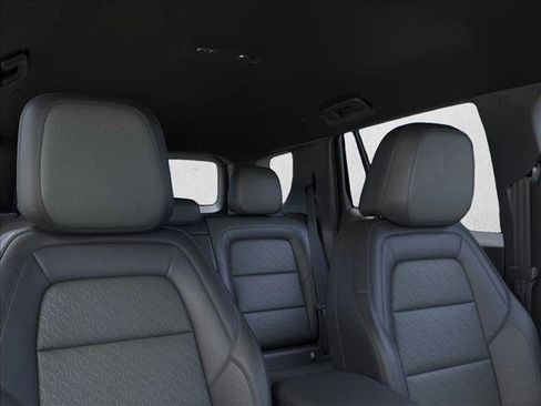 New 2026 Chevrolet Equinox LT image 24