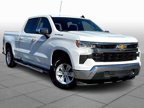 Used 2024 Chevrolet Silverado 1500 LT w/ Protection Package image 2