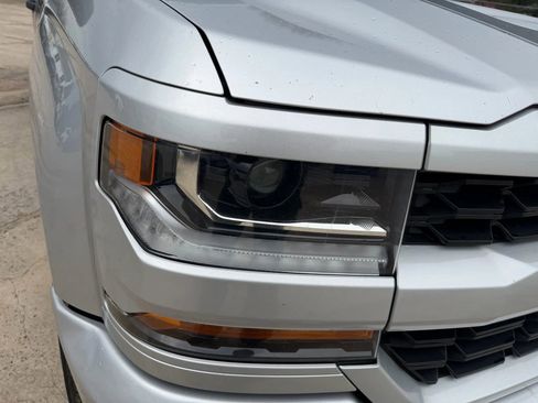 Used 2018 Chevrolet Silverado 1500 Custom w/ Rally 1 Edition image 10