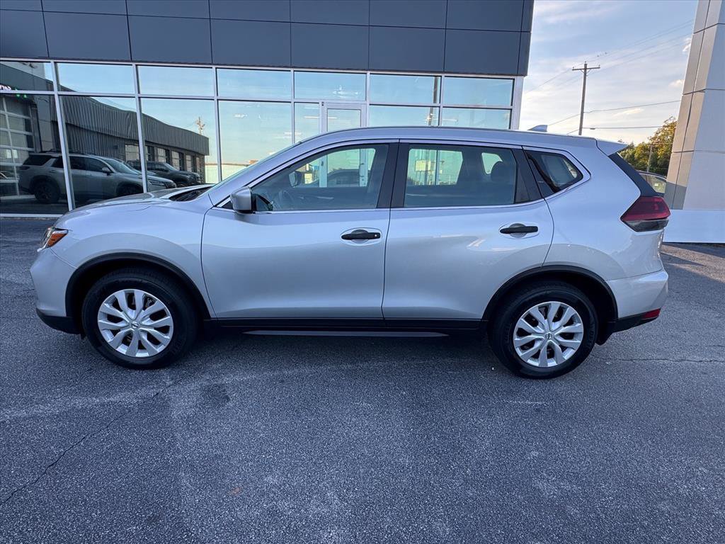 Used 2020 Nissan Rogue S FWD image 6