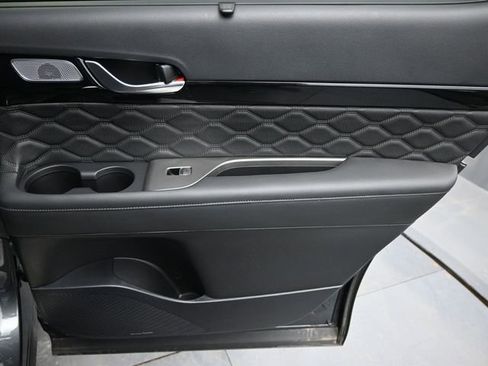 Used 2022 Hyundai Palisade Calligraphy image 23