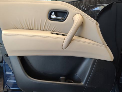 Used 2024 Nissan Armada Platinum w/ Captain's Chairs Package image 31