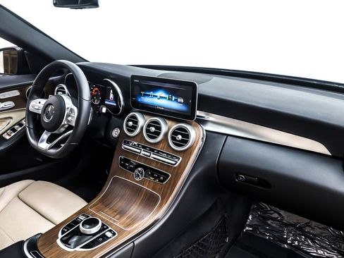 Used 2020 Mercedes-Benz C 300 Sedan image 16