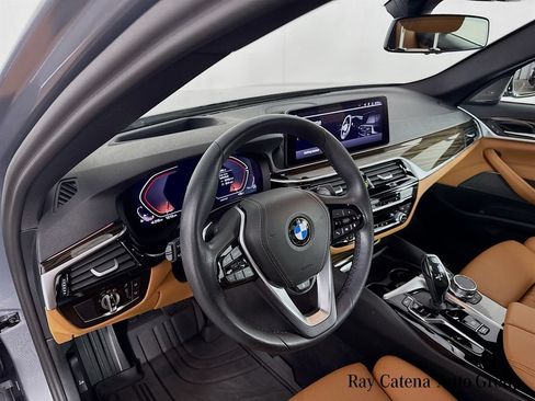 Used 2023 BMW 540i xDrive w/ Premium Package AWD/4WD image 9