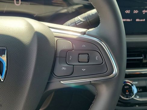New 2026 Buick Envista Sport Touring w/ Convenience I Package FWD image 25