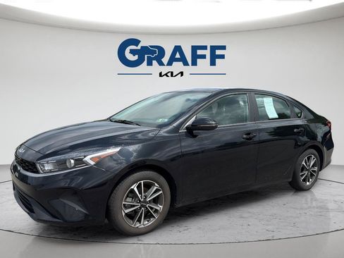 Used 2024 Kia Forte LXS w/ LXS Technology Package FWD image 13