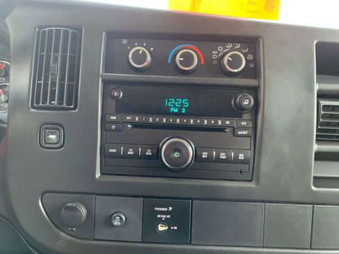 Used 2012 Chevrolet Express 3500 LS image 15