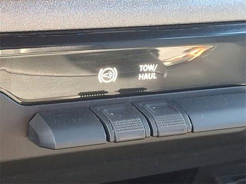 Used 2023 RAM 3500 Tradesman w/ Chrome Appearance Group image 25