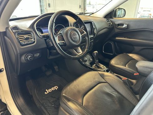 Used 2021 Jeep Compass Limited w/ Elite Interior Group image 7