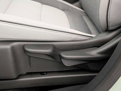 New 2026 Chevrolet TrailBlazer LT image 17