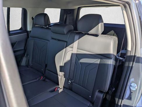 New 2026 Hyundai Santa Fe SEL FWD image 17