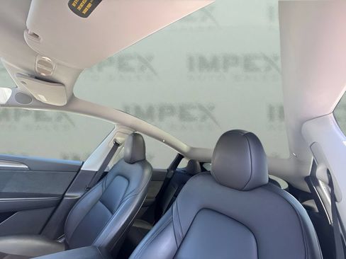 Used 2024 Tesla Model Y Performance AWD/4WD image 10