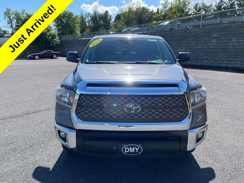 Used 2021 Toyota Tundra SR5 AWD/4WD image 4