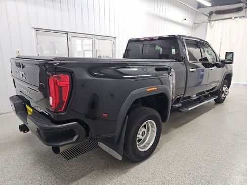 Used 2021 GMC Sierra 3500 Denali w/ Denali Ultimate Package image 6