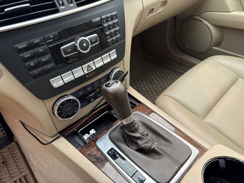 Used 2012 Mercedes-Benz C 300 4MATIC Sedan image 15