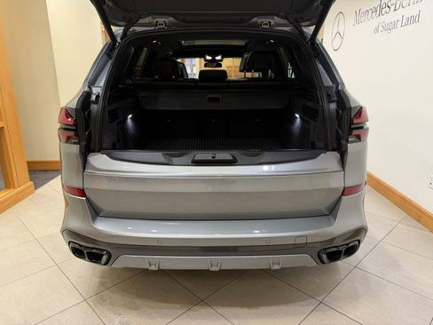 Used 2024 BMW X5 M60i AWD/4WD image 27
