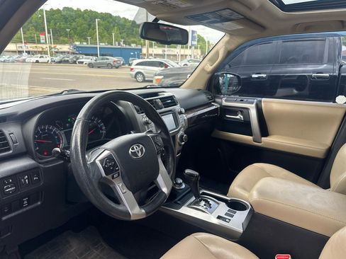 Used 2014 Toyota 4Runner Limited AWD/4WD image 8