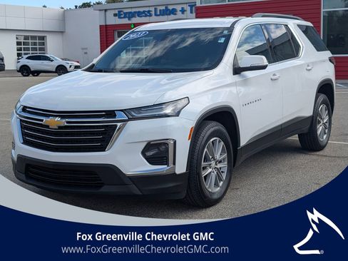 Used 2023 Chevrolet Traverse LT AWD/4WD image 1