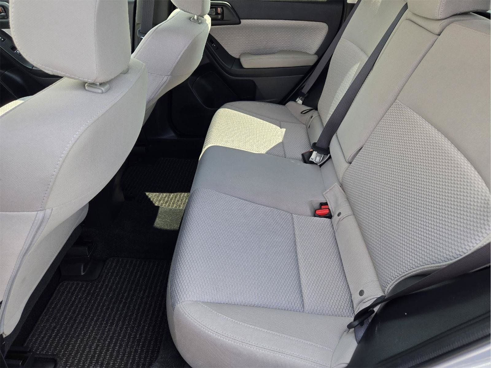 Used 2017 Subaru Forester 2.5i Premium AWD/4WD image 27