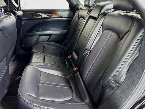 Used 2017 Lincoln MKZ Reserve FWD image 22