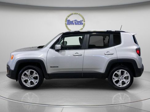 Used 2018 Jeep Renegade Limited w/ UConnect 8.4 Nav Group AWD/4WD image 2