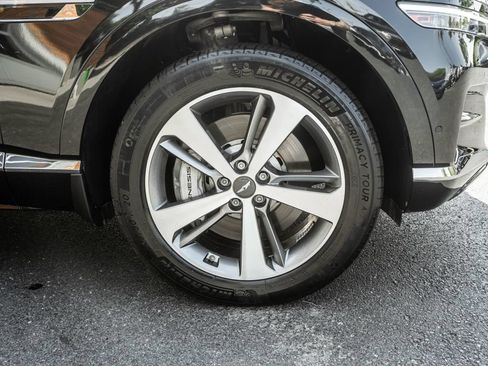 Used 2021 Genesis GV80 3.5T w/ Advanced Package 06 AWD/4WD image 4