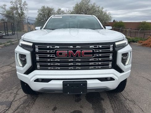 Used 2023 GMC Canyon Denali AWD/4WD image 2
