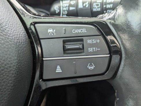 Used 2023 Honda HR-V EX-L image 29