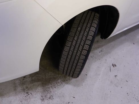 Used 2021 Nissan NV200 SV w/ Sliding Door Glass Package image 11