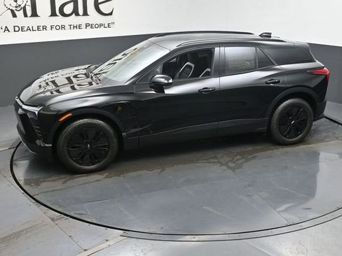 New 2026 Chevrolet Blazer EV LT image 36