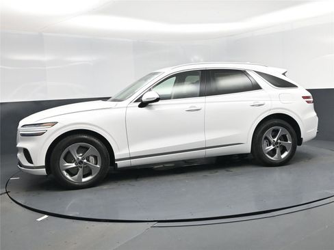 New 2026 Genesis GV70 2.5T image 3