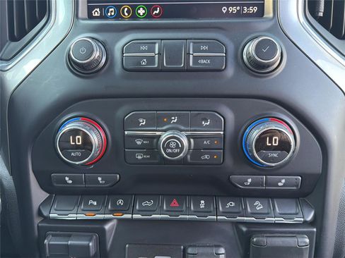 Used 2020 Chevrolet Silverado 1500 LT Trail Boss image 17