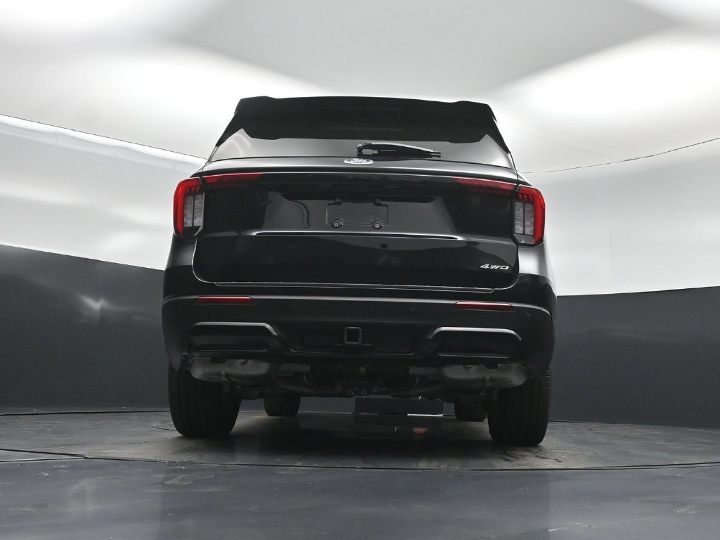 Certified 2026 Ford Explorer ST-Line w/ ST-Line Street Pack AWD/4WD image 45