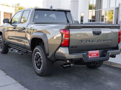 New 2026 Toyota Tacoma TRD Off-Road AWD/4WD image 7